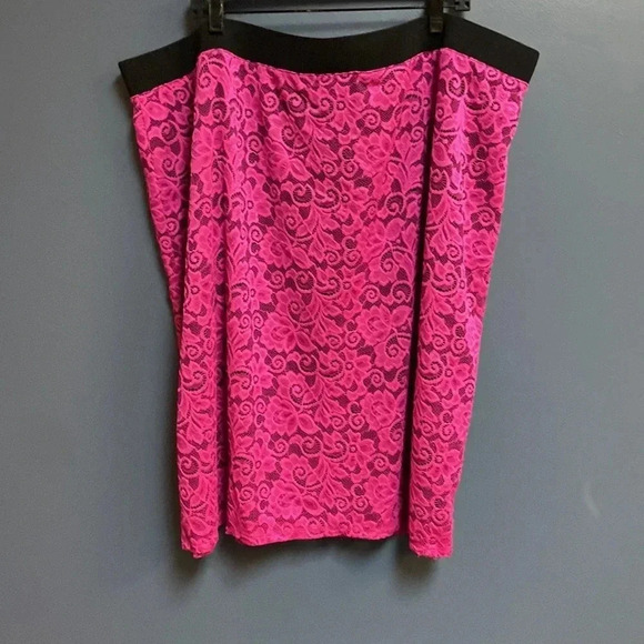 - BOLD ELEMENTS WOMAN CUT TO CURVE WO SIZE 4X PULL ON SKIRT FUSHIA PINK - Picture 3 of 12
